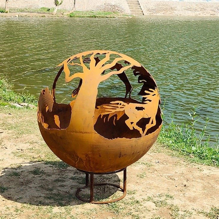 Luxury Villa Landscape Fire Pits